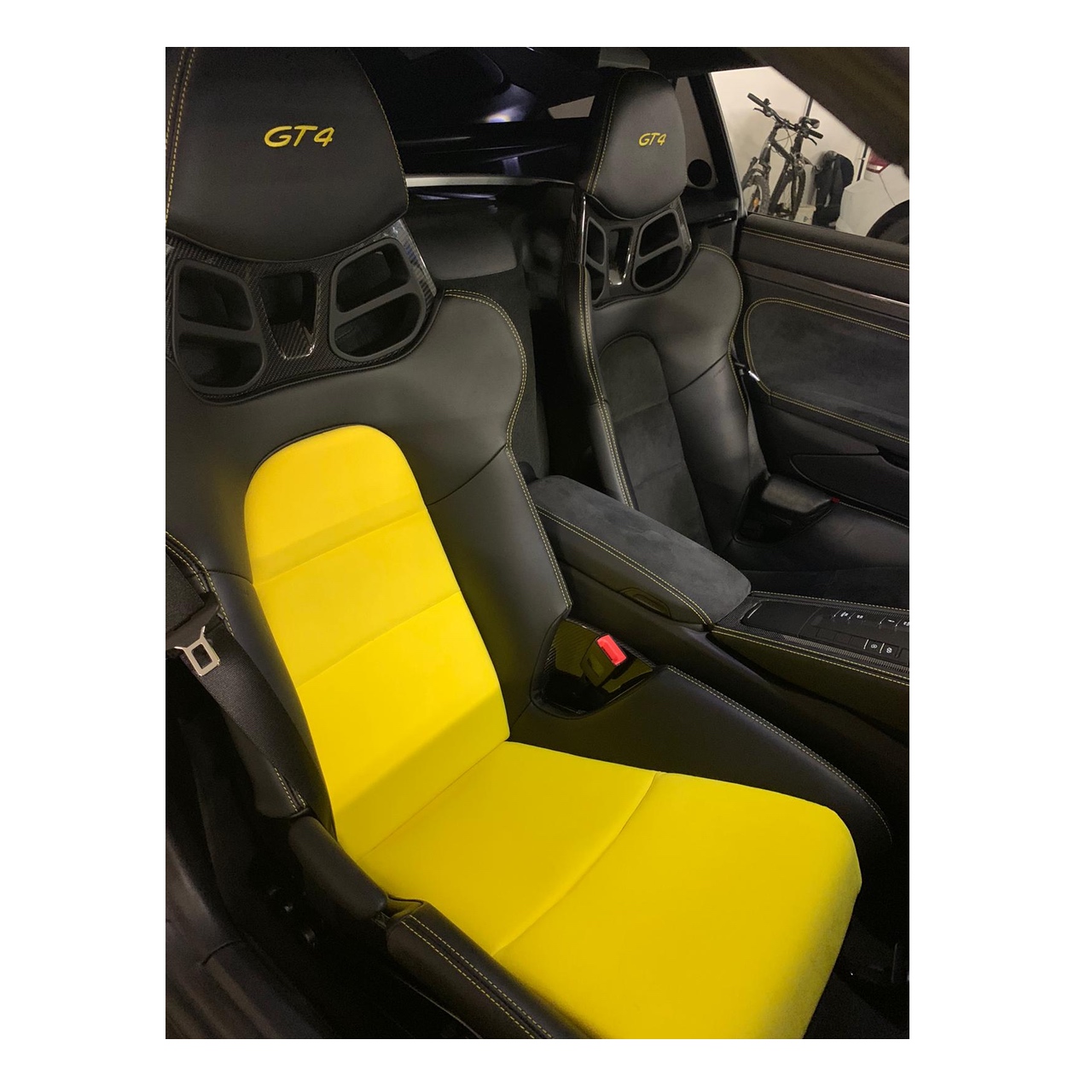 Sitzbezug passend für 911 inkl. GT3, Cayman GT4, Porsche Carbon Schalensitze