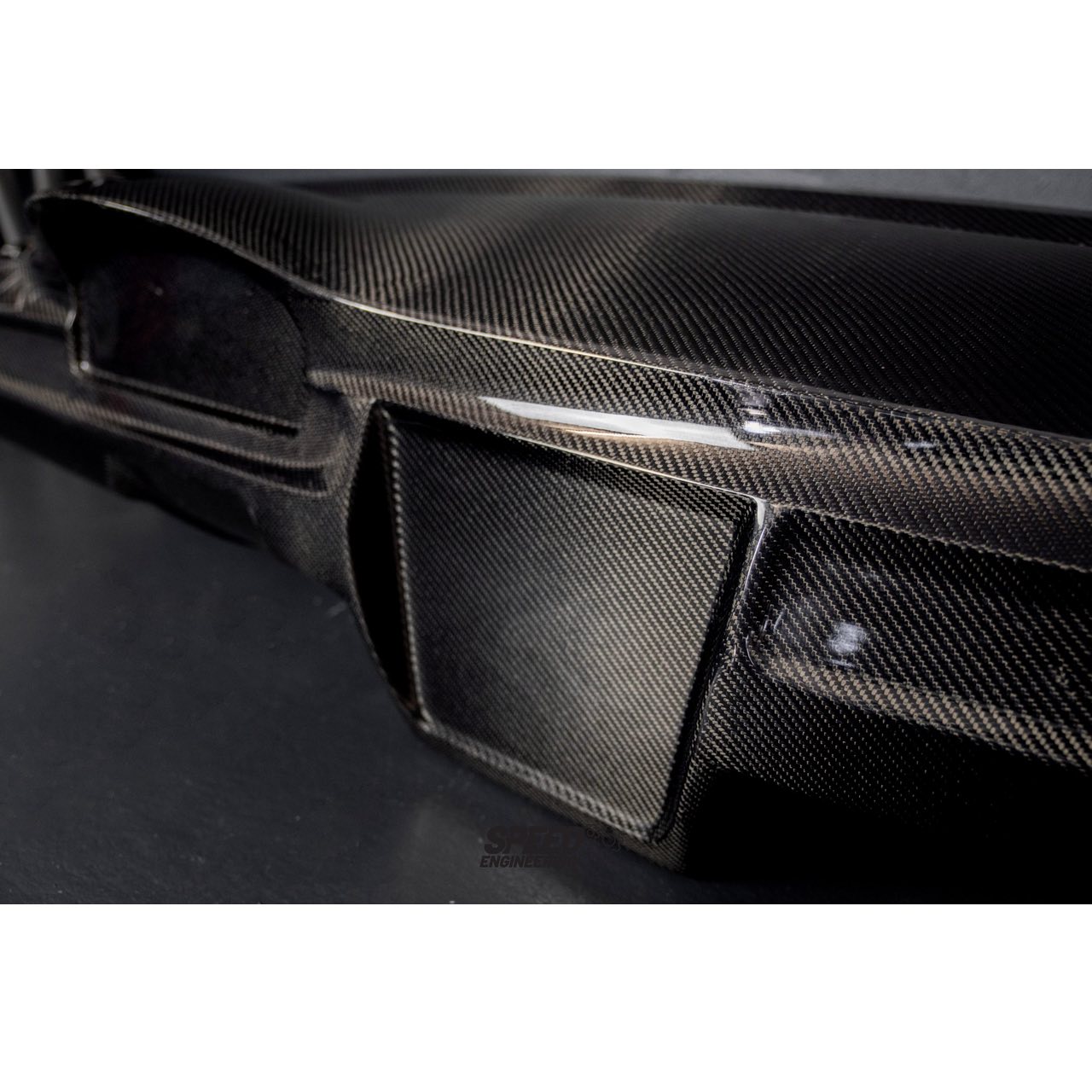 Armaturenbrett aus Kohlefaser passend für BMW E9x inkl. M3 » Burkhart  Engineering
